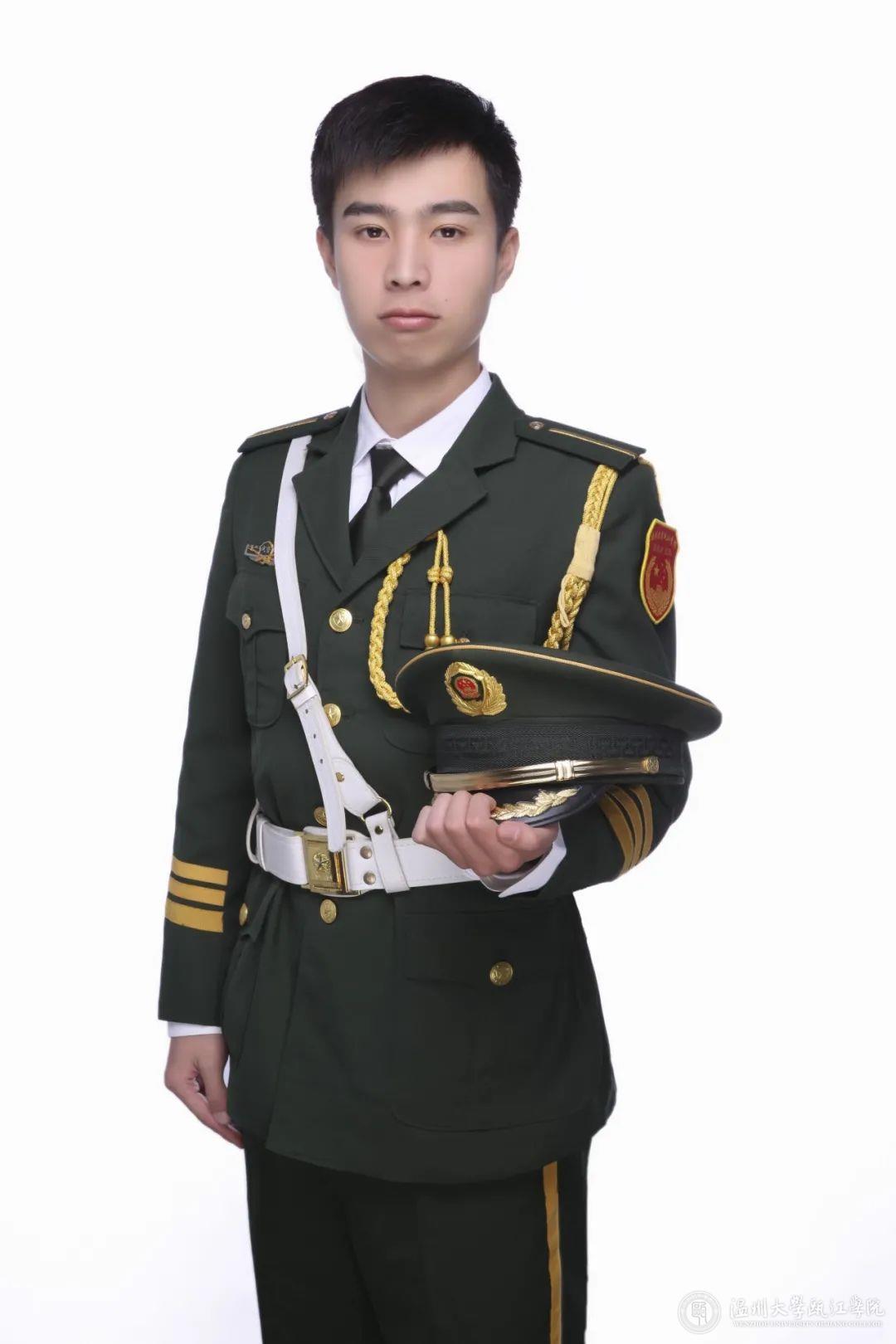 孔杨鹏.jpg