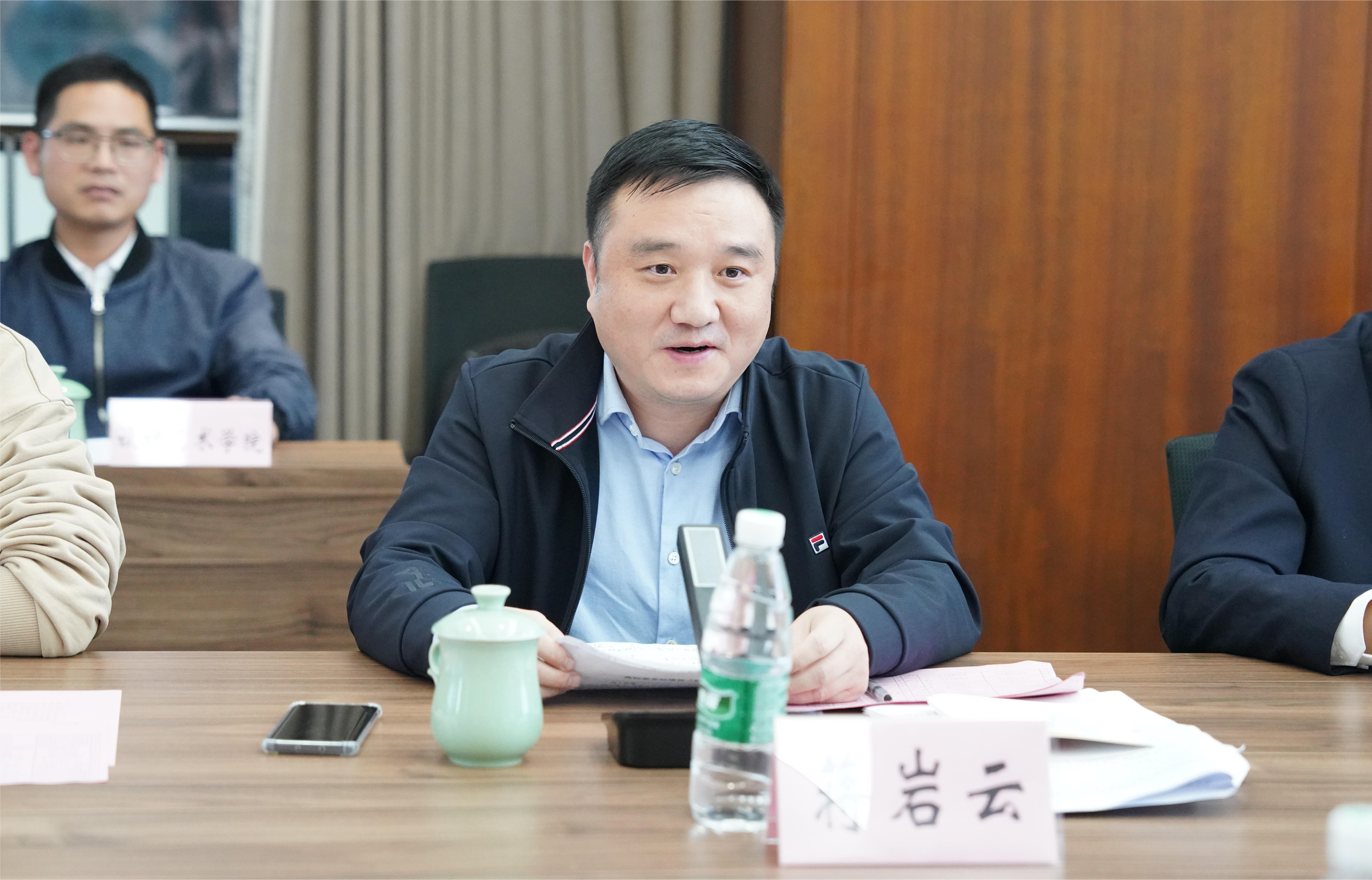 e13c288caba7694fecc010ac92c0a42.jpg